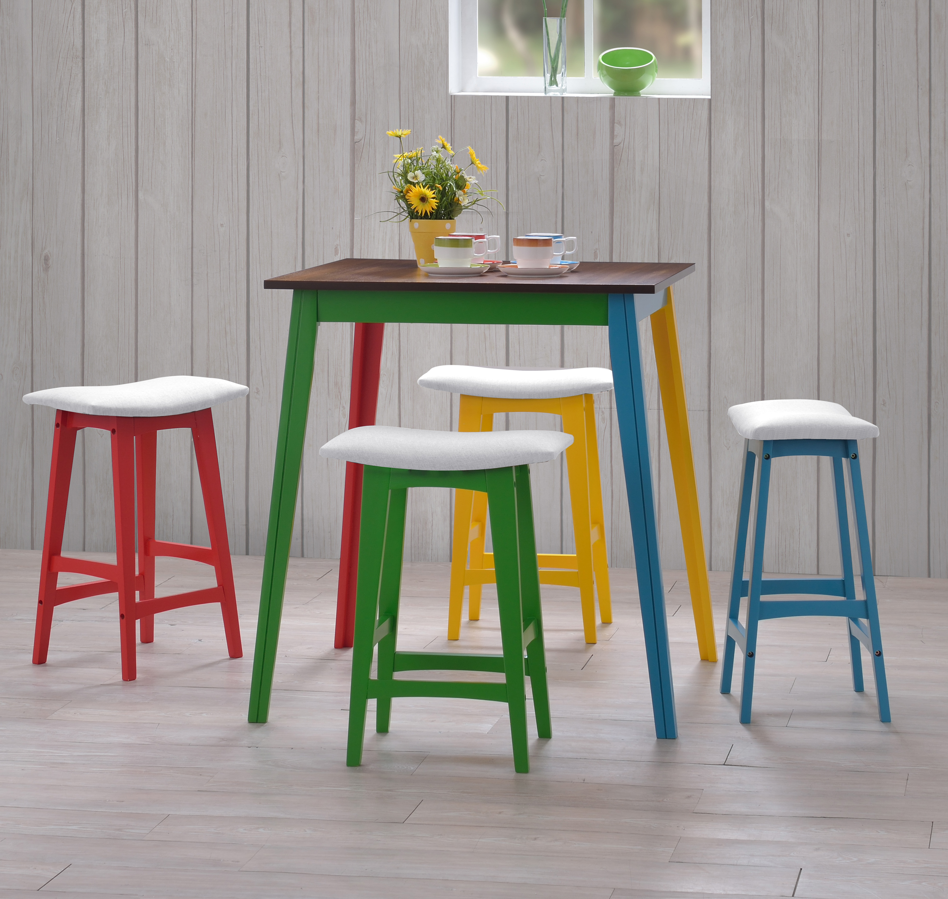 FOLDING WT CHAIRS-test
